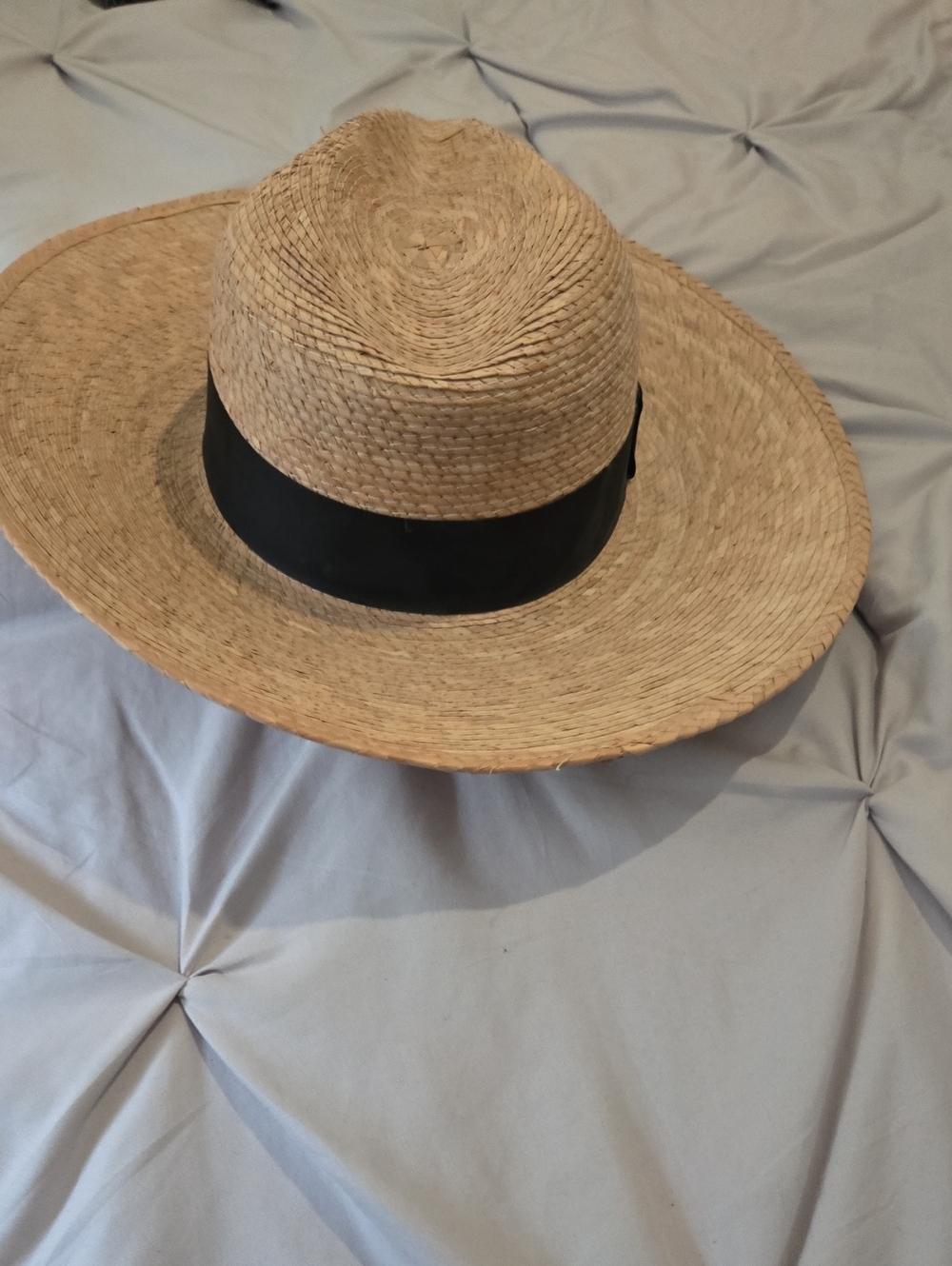 Women’s Straw Sun Hat with Black Band